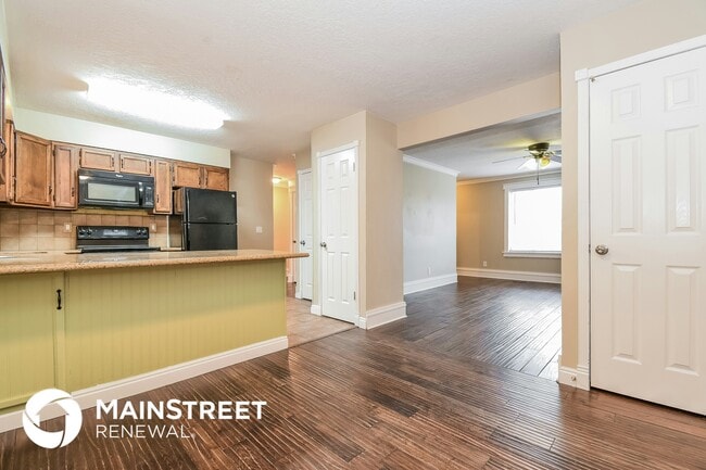 938 S 200 E, Layton, UT 84041 - photo 4