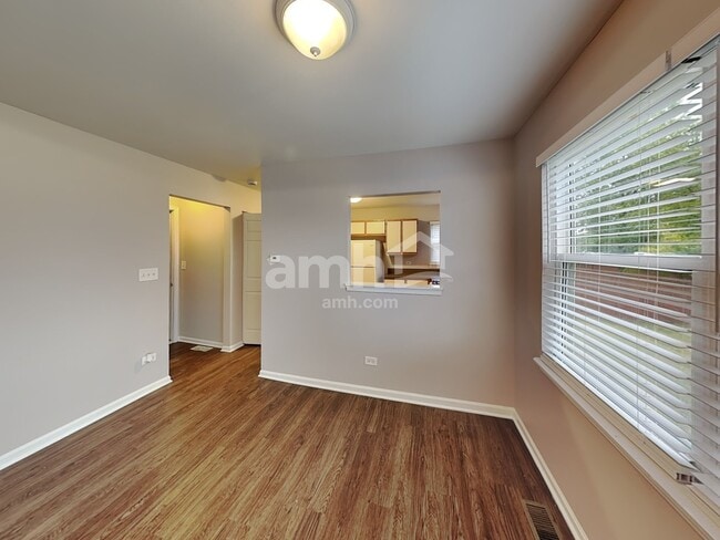 2202 Henning Place, Plainfield, IL 60586 - photo 7