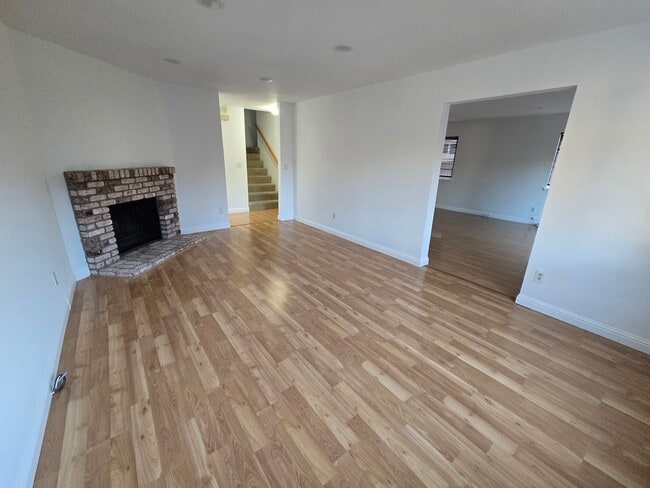 8421 Locust Place N, Dublin, CA 94568 - photo 6