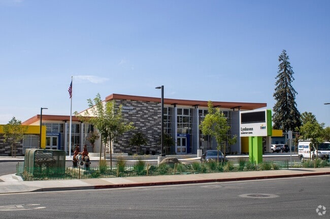 Welcome to Lynhaven Elementary School in Castlemont.