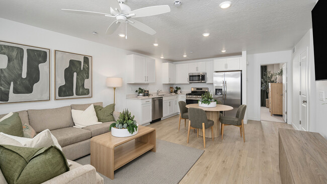 263 N Polly Ln, Santaquin, UT 84655 - photo 4