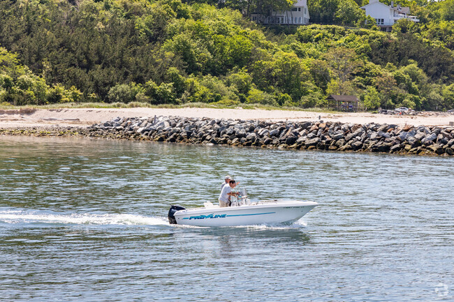 Head out for a great boat day out on the water through Cedar Beach in Mount Sinai.