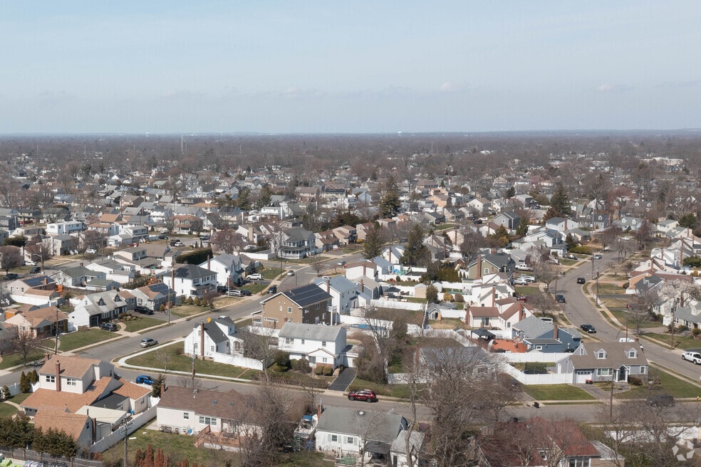 Neighborhood_Masspequa_V1_120623