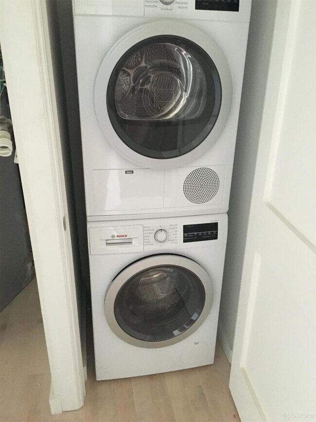 328 E 59th St unit 5, New York, NY 10022 - photo 2