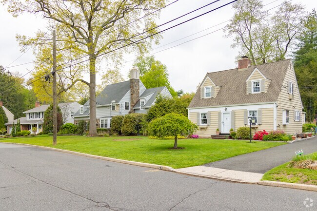 Many Cape Cod and colonial-style homes are scattered throughout Ho-Ho-Kus.