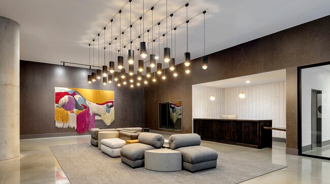 641 W Grand Ave unit S, Chicago, IL 60654 - photo 3