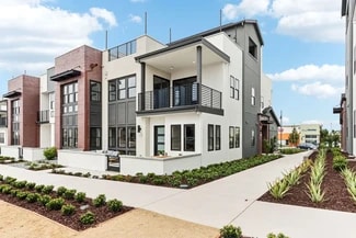121 10th St, Marina, CA 93933