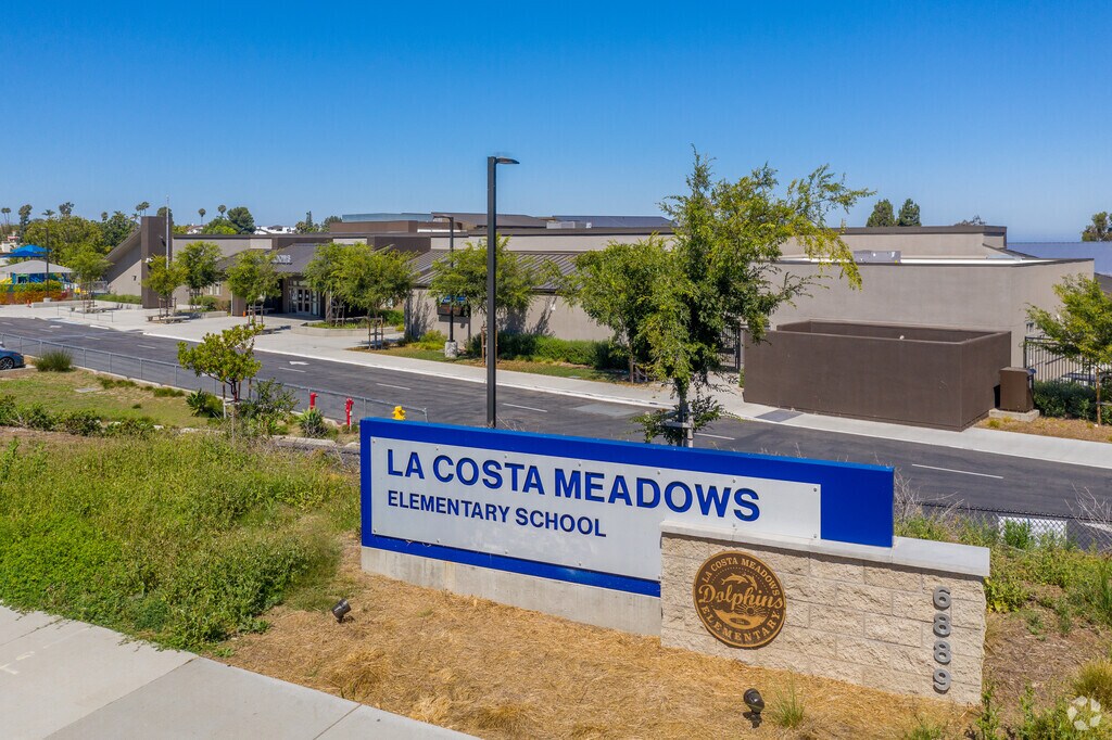Welcome to La Costa Meadows Elementary School located in La Costa, CA.