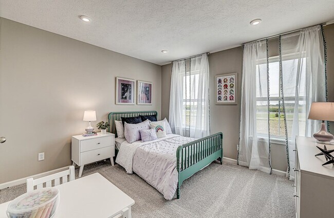 595 Bluestem Ln unit 37072862, New Whiteland, IN 46184 - photo 5