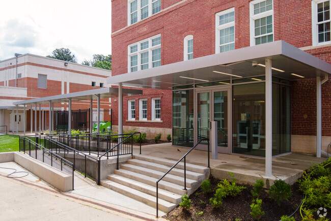 Main entrance to Randle Highlands Elementary School in Washington DC.