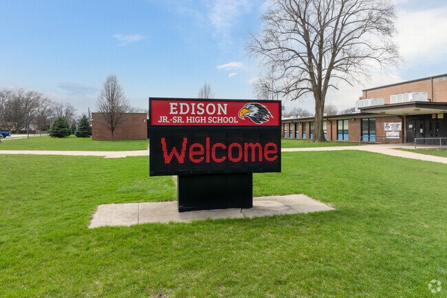 Thomas A. Edison Junior/Senior Public Middle & High School pylon.