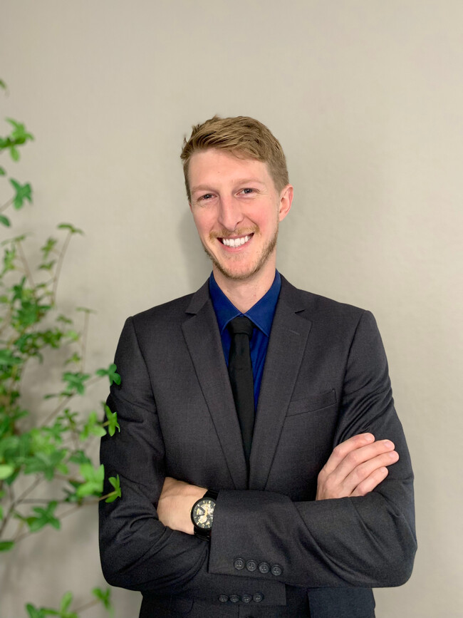 Agent Photo