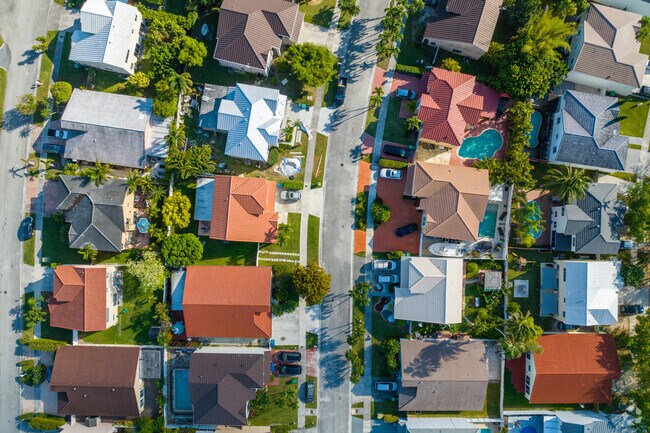 Colorful facades give Kendale Lakes West homes a vibrant South Florida look.