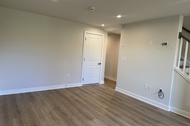 58 Silas Rd, Budd Lake, NJ 07874 - photo 2