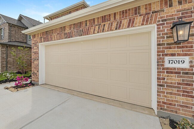 19222 Olive Heath Ln unit 38172858, Magnolia, TX 77355 - photo 2