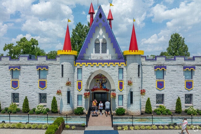 Dutch Wonderland is an interactive theme park 3 miles east of Bridgeport.