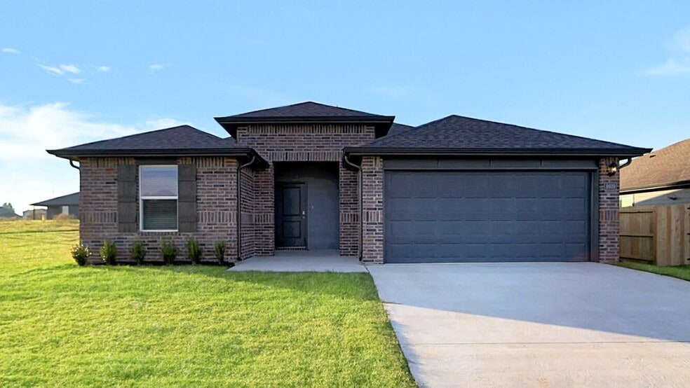 8609 E Dallas St, Broken Arrow, OK 74014 - photo 1