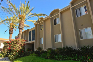 800 Meyer Ln, Redondo Beach, CA 90278