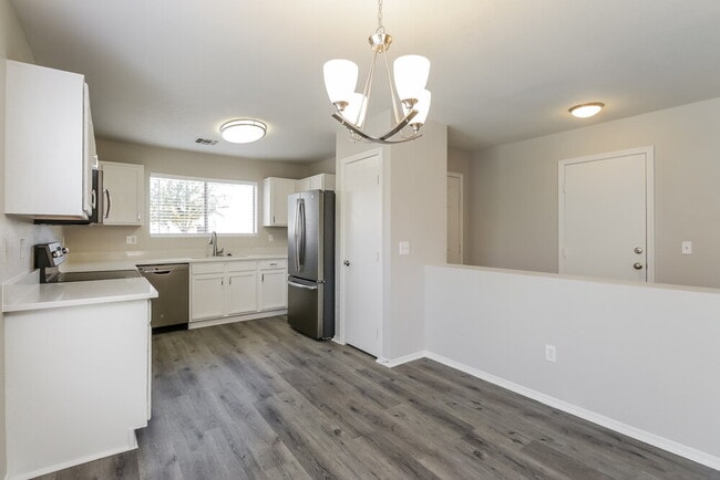 1307 S San Vincente Ct, Chandler, AZ 85286 - photo 7