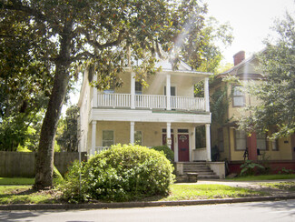 825 E Henry St Unit B, Savannah, GA 31401