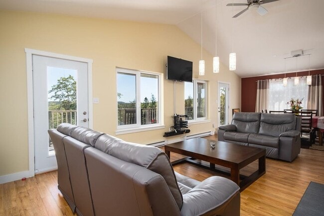 11839 Parliament St unit A-102, San Antonio, TX 78216 - photo 2