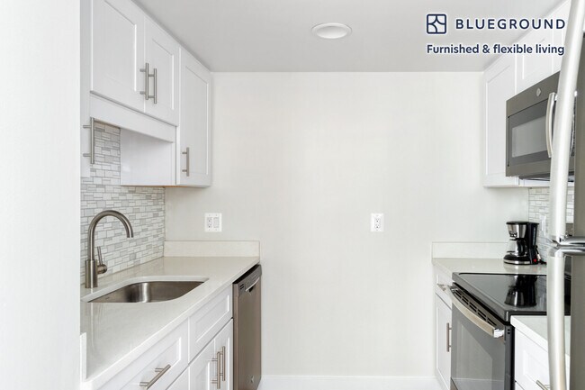 4001 N 9th St unit FL9-ID503, Arlington, VA 22203 - photo 5