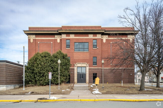 Chippewa Valley Montessori Charter School serves grades K-5.