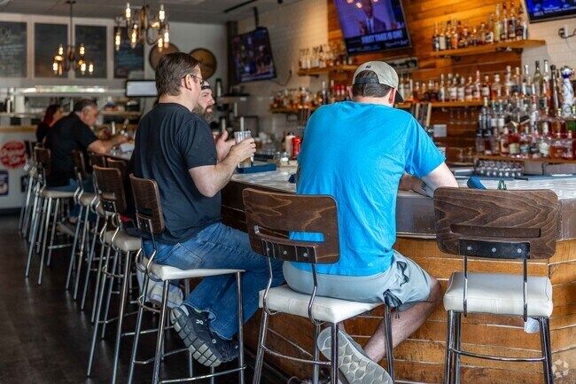 Bourbon's Craft Kitchen & Bar is one of many popular local restaurants in Springhill.
