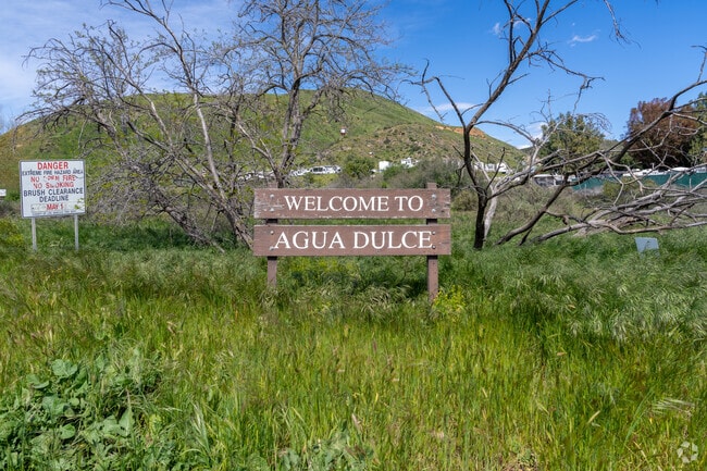 The Welcome to Agua Dulce sign along Sierra Hwy.
