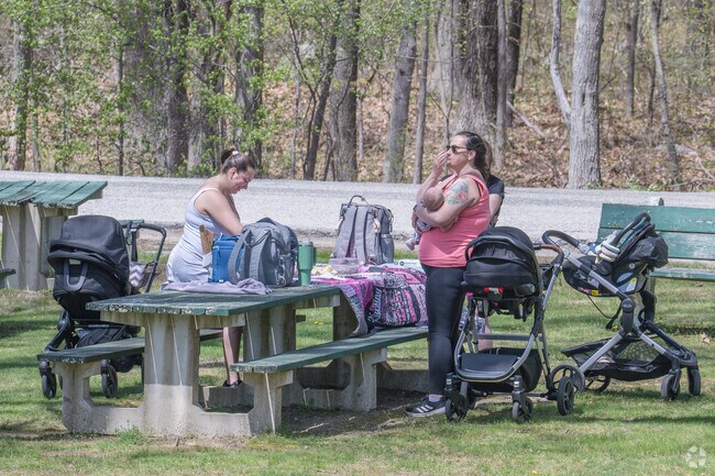 At Valley Falls' largest park, The Monastery has family-friendly picnic areas.
