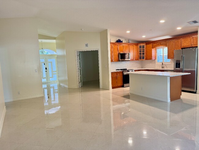 209 Preserve Ct, Royal Palm Beach, FL 33411 - photo 7