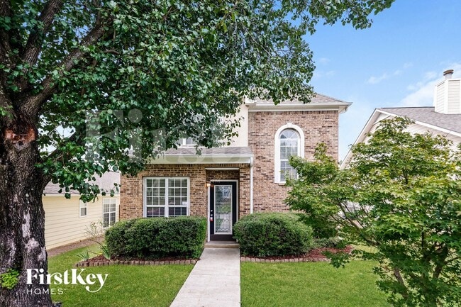 140 Warwick Cir, Alabaster, AL 35007 - photo 2