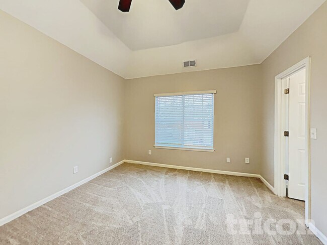 4276 Ward Bluff Dr, Ellenwood, GA 30294 - photo 7