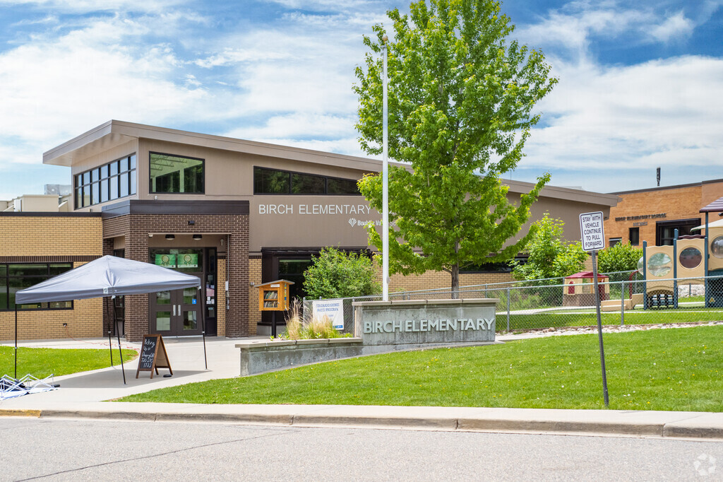 Birch Elementary School is a neighborhood school with strong community support and experienced staff that holds high expectations for their students.
