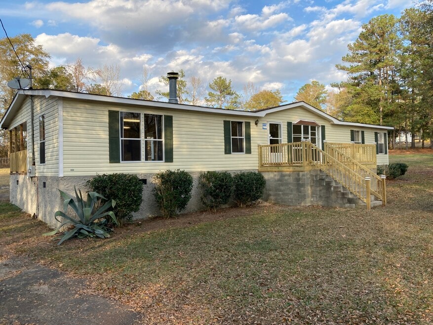 152 Valentine Rd NE, Milledgeville, GA 31061 - photo 1