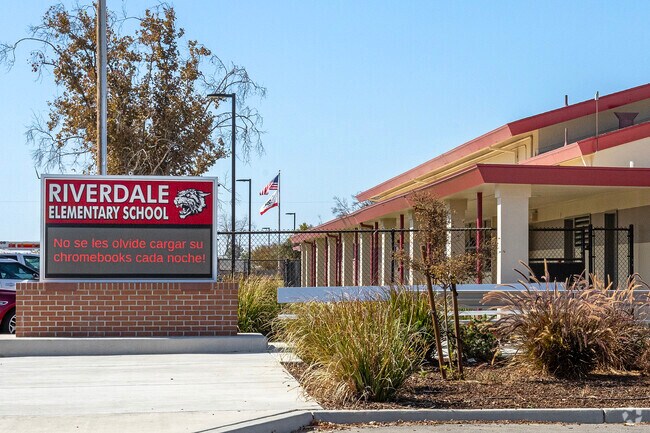 Riverdale Elementary School serves grades 3-8 in Riverdale.