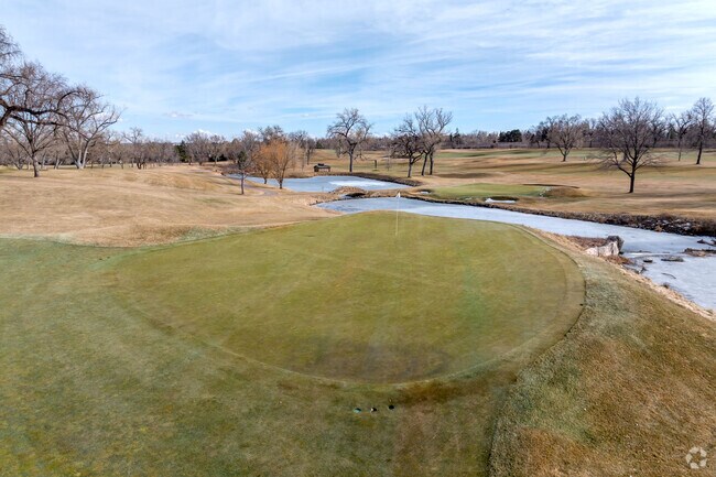 Two Creeks's Lakewood Country Club is the crowning jewel of the area.