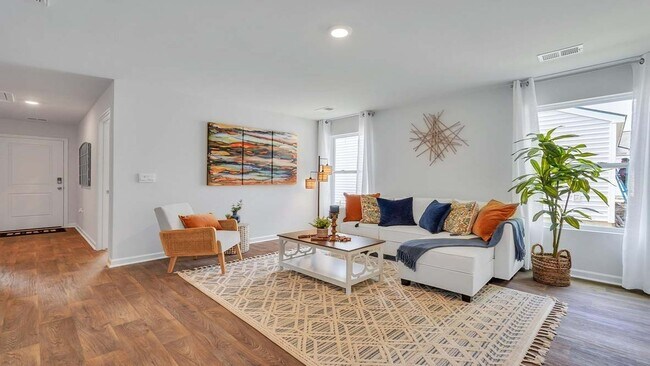 227 Lakeside Dr, Port Wentworth, GA 31407 - photo 2