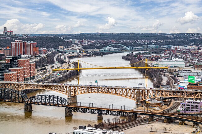 Residents of Knoxville have several bridges to choose from to travel into the city.