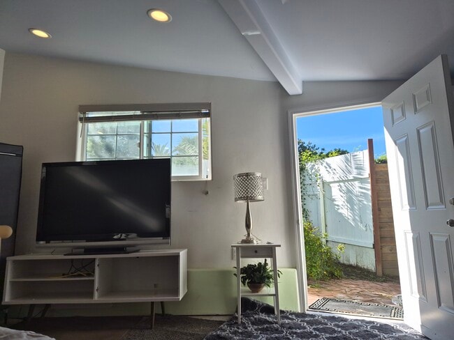 2141 Torrey Pines Rd, San Diego, CA 92037 - photo 3