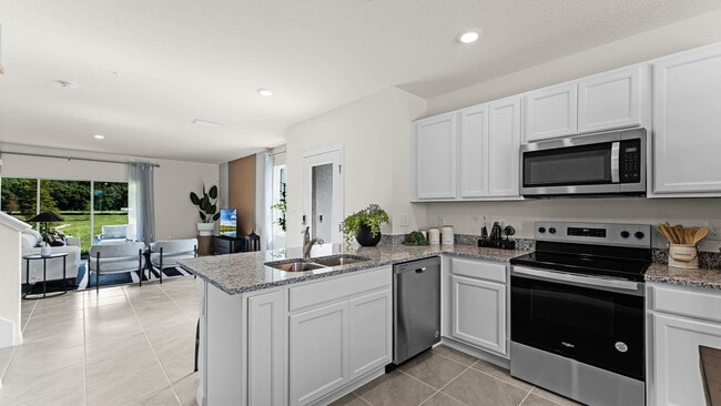 3500 Major Oak Blvd St unit 38635744, Apopka, FL 32703 - photo 2