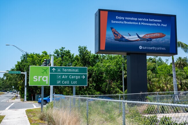 The Sarasota Bradenton International Airport is on the north border of Bayou Oaks.