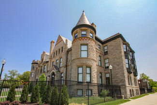 81 Peterboro St, Detroit, MI 48201
