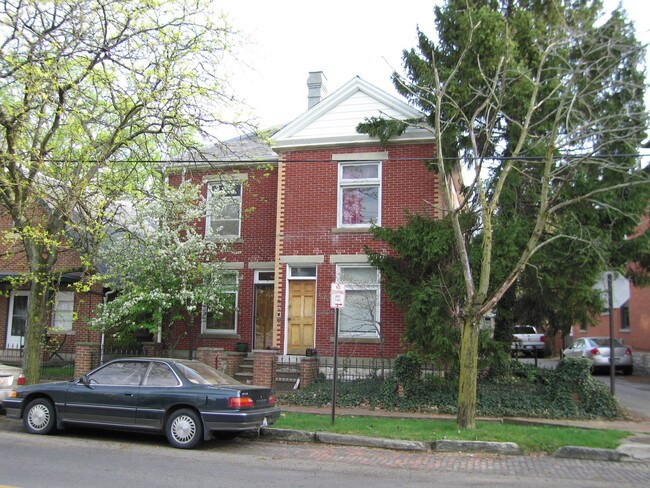 239 E. Whittier St