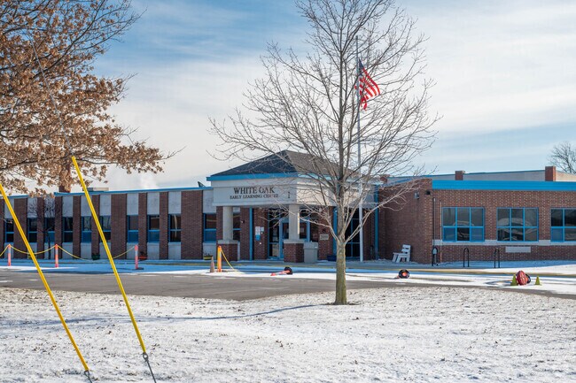 White Oak Elementary serves young learners in Avon, IN.