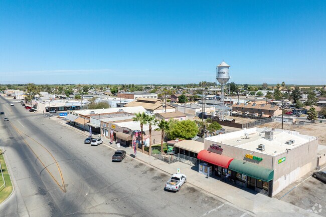 Riverdale blends farm life with neighborhood comforts in the Central Valley.