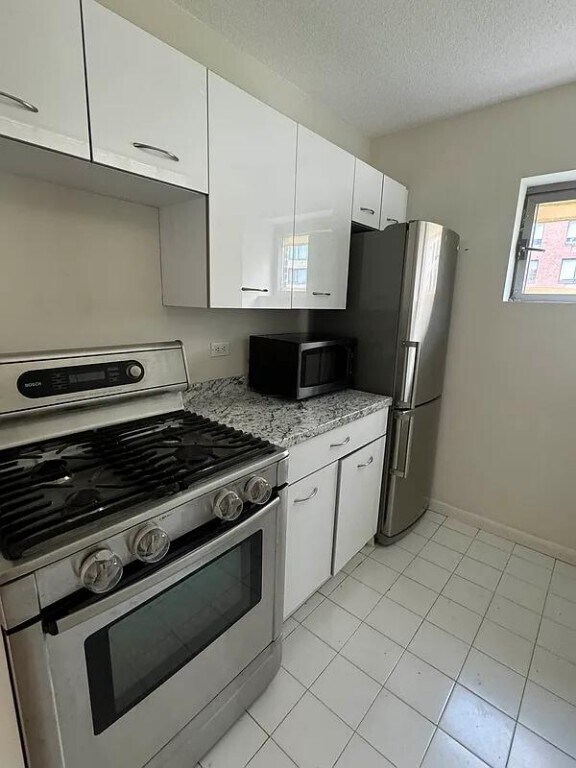 2 S End Ave unit 4I, New York, NY 10280 - photo 5