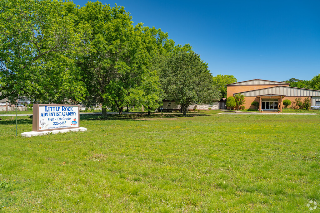 Little Rock Adventist Academy is private christian school that serves students from Pre-K through 10th Grade.