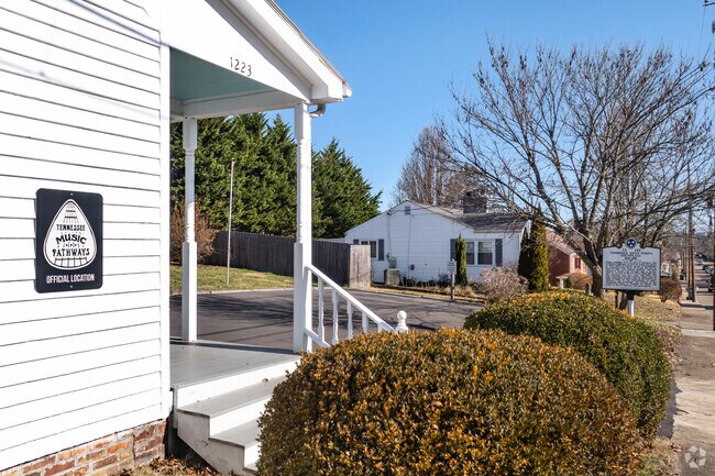Bristol homebuyers can find century-old houses with historic charm closer to downtown.