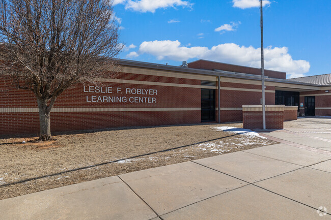 Leslie F. Roblyer Learning Center is located in El Reno, Oklahoma.